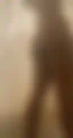 Ass Shaking Pussy Peeking In Steamy Shower