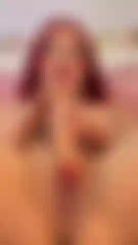 I love to fuck my great dildo.