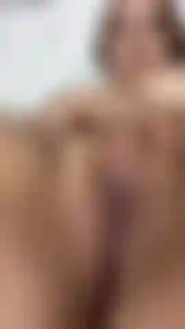 Game with my fingers in my wet pussy, hot clitoris.