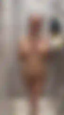 B/G Content
Shower Bj with a facial at the end 🥵