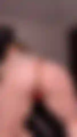 Quickie ass bounce and fuck from behind