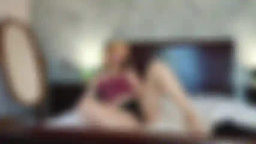 Girlfriend Experience // Late Night Call