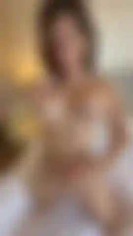 Partner Filming Me In Hotel Rubbing Coconut Oil Over Hot BOD