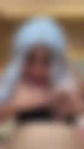 I wish your cock is in the midst of my tits and run in my mouth