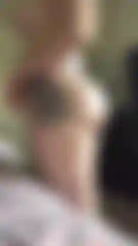 Twerking oiled ass in slow motion