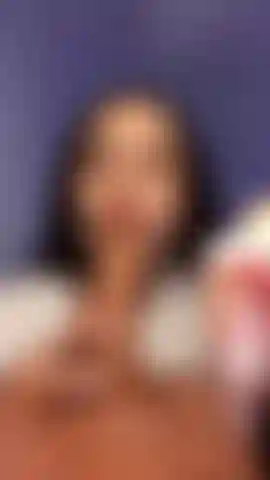 Deep throat, saliva dripping and my soaked torso ... Do you excite you to see me like that?