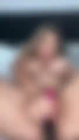 Sexy masturbation, anal, fuck and squirt.