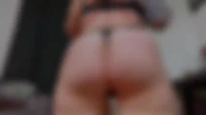 Pink & Black hair | Twerking, Winking & Teasing