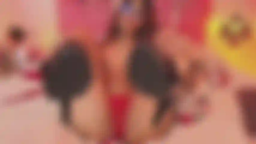 Play with the Seduction of My Feet