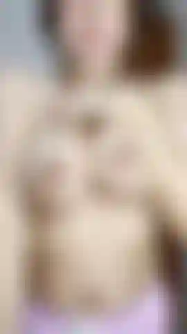 MY BIG ROUND BOOBS😈