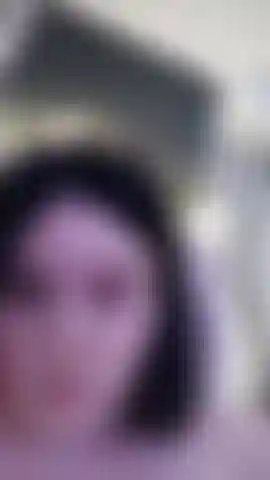 Dildo and vibrator in a hairy pussy and a vibrator on the clitoris