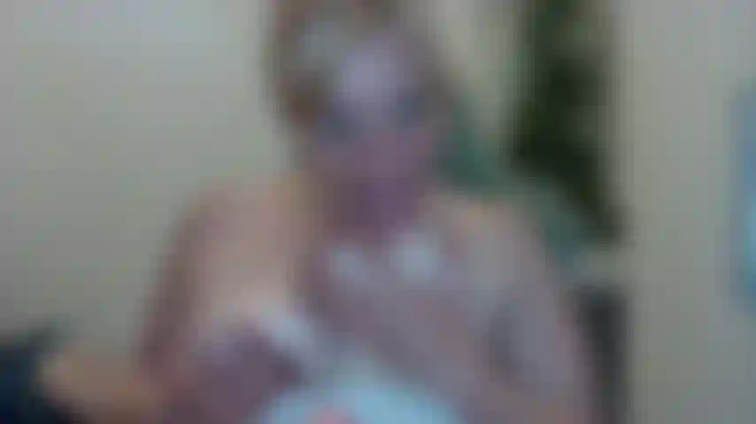 Just what you need to unwind #blue eyes #big tits #blowjob