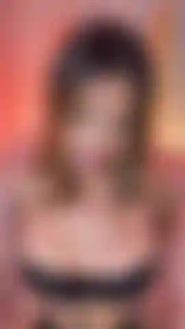 Enjoy with me, while i'm a bad girl.