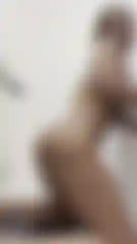 Striptease pussy play part2.