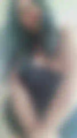 Standing pussy play mmm so horny.