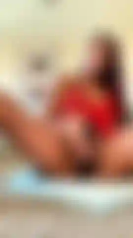 Domi makes waterfall puddles