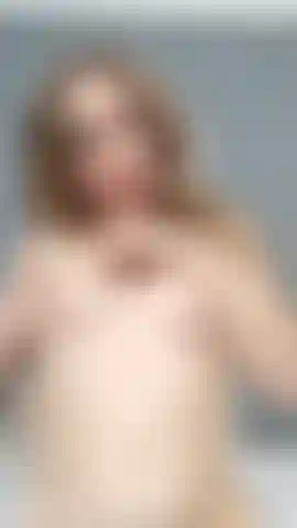 Splits all over my small tits