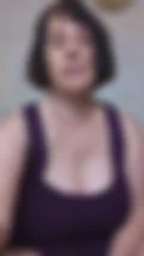 Strip naked out of tight dress!