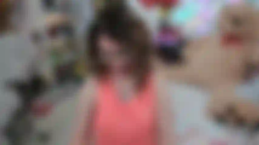 ATTENTION! OILY SHOW! A little tease about what means being with me, playing with me and being my personal masseur!