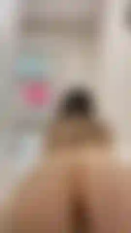 Watch me in sexy doggy position