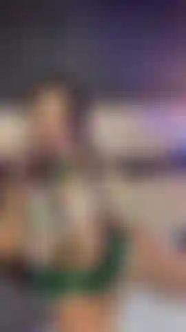 Let me suck your cock plz.