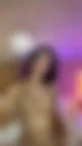 Small hearts, adorable nipples.