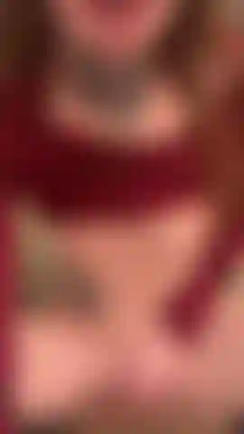 rubbing my clit w/tits out