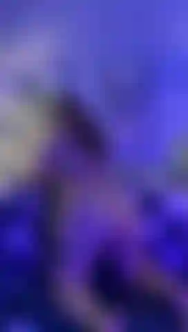 Sexy matureand his movements