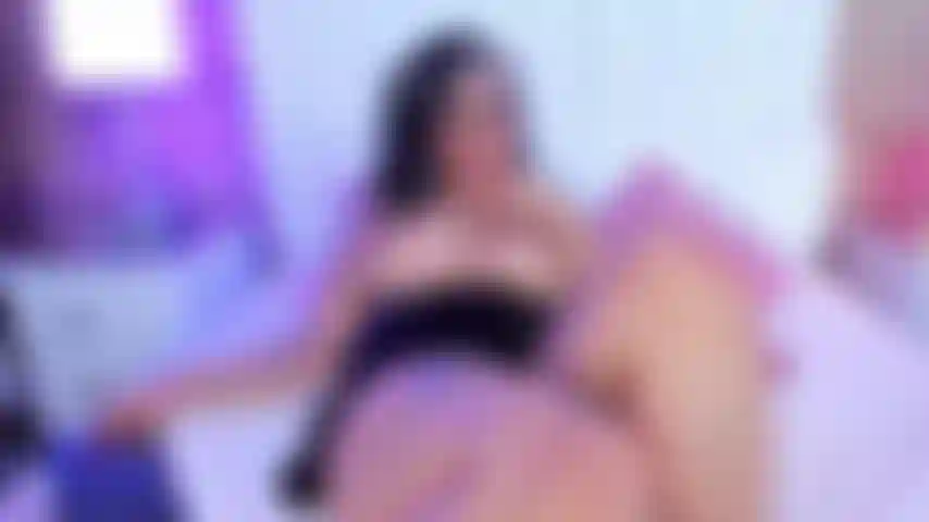 domi vibrate my pussy