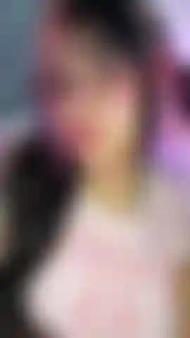 diry talk and sexy and pretty smile