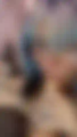 When i say "come", i dont mean to chat.