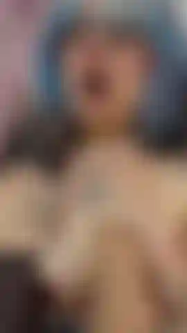 Im so naughty today, i cant even handle myself.