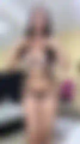 Help me, I'm so horny I need you