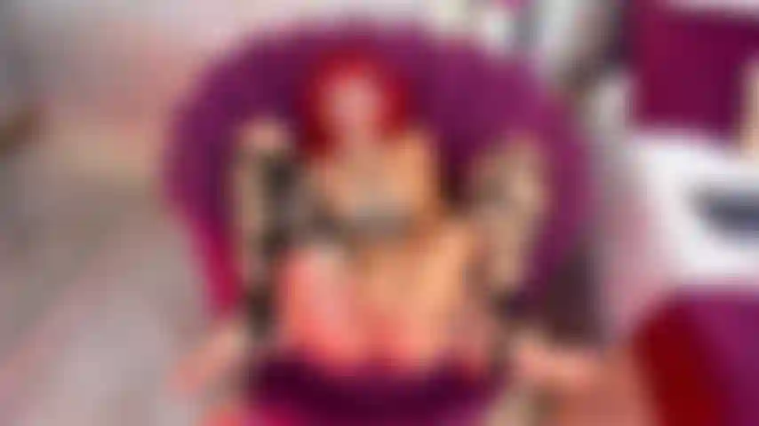In the missionary position, with my legs spread and my fingers inside… I masturbate until I come. Handjob  Eye contact  Arched feet  Pussy rub  Missionary pussy fuck  Fishnets  Naked