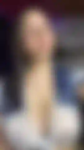 I like to look sexy for you.