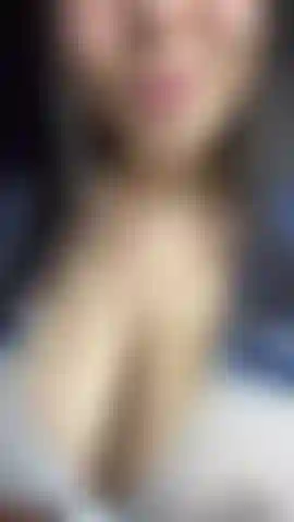 I look sexy or cute?