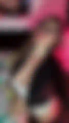 I like to feel sexy in my outfits, ask me for the one you want