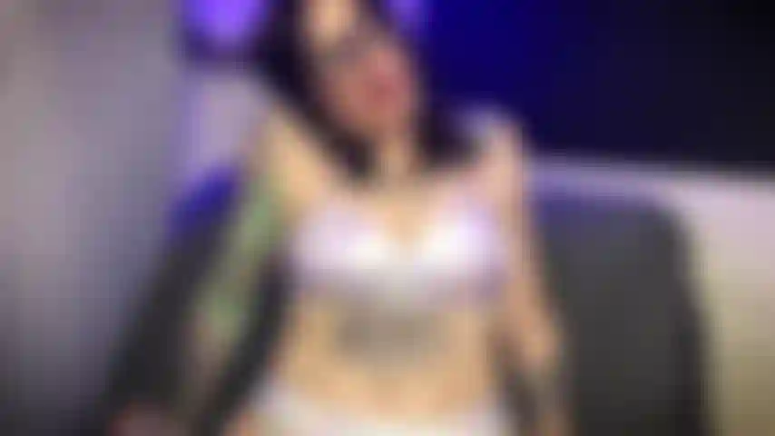 Your uncut dick DISGUSTS me!