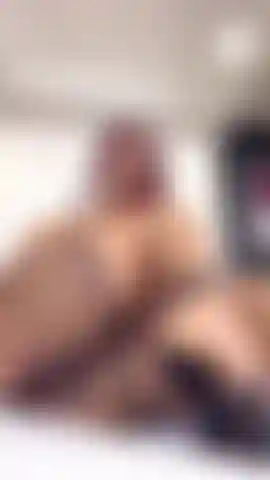 Insert your cock please