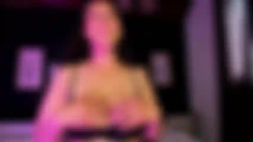 bounce those titties