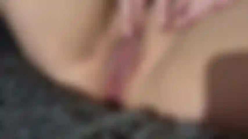 Watch this pussy get nice and creamy up close 💦