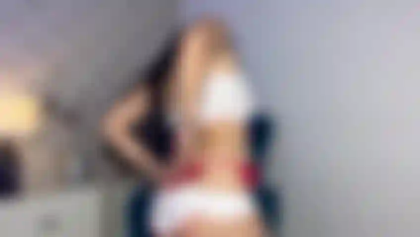 Goodbye pajamas and hello hot naked body