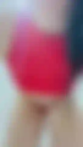 Muscular, playful and very hot... look at me