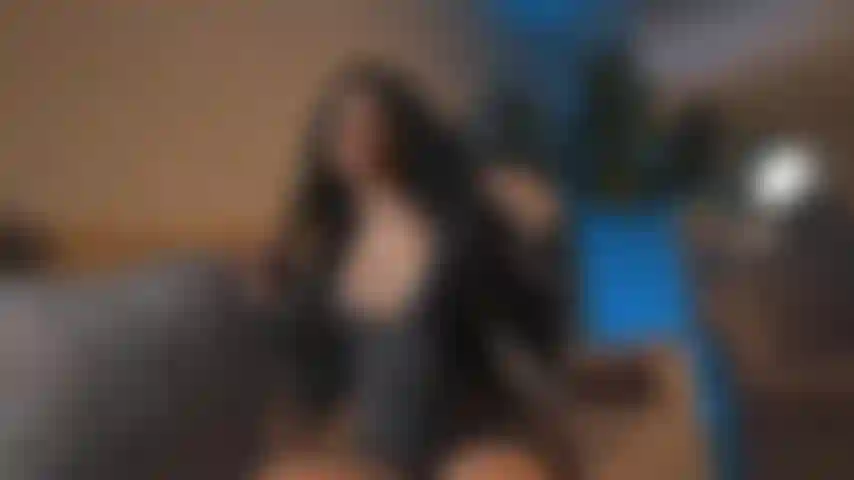 This is not an innocent invitation… it is a promise. 🔥