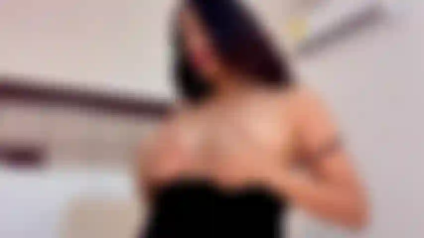 Playing with my delicious tits