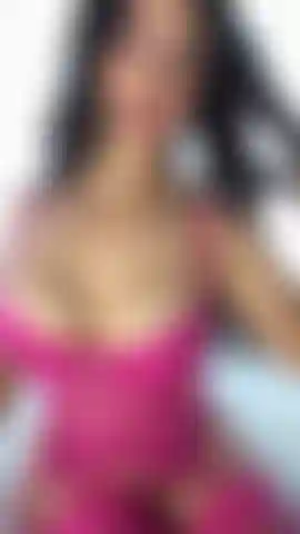 Sexy tits.