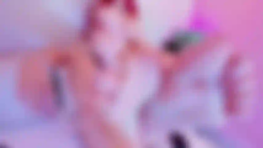 play wiht my little feet, scrunch, curl, tickle and ahegao face