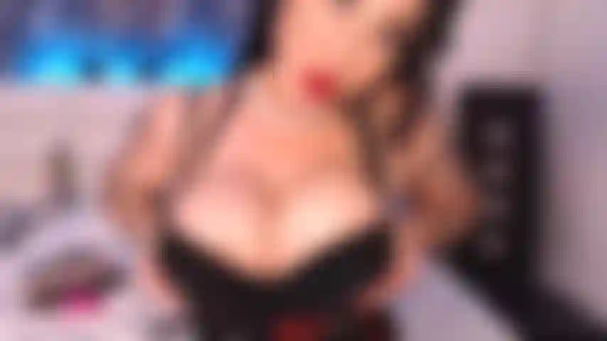 Titty dildo fuck..Closeups of my pussy, rubbing my huge clit with toys. Toes teasing the camera. Just blow a load on me! 💦