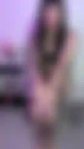 Worship Feet in Fishnets