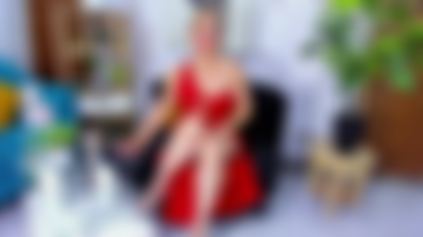 Do_it_quickly_and_don't_stop_in_the_living_room.